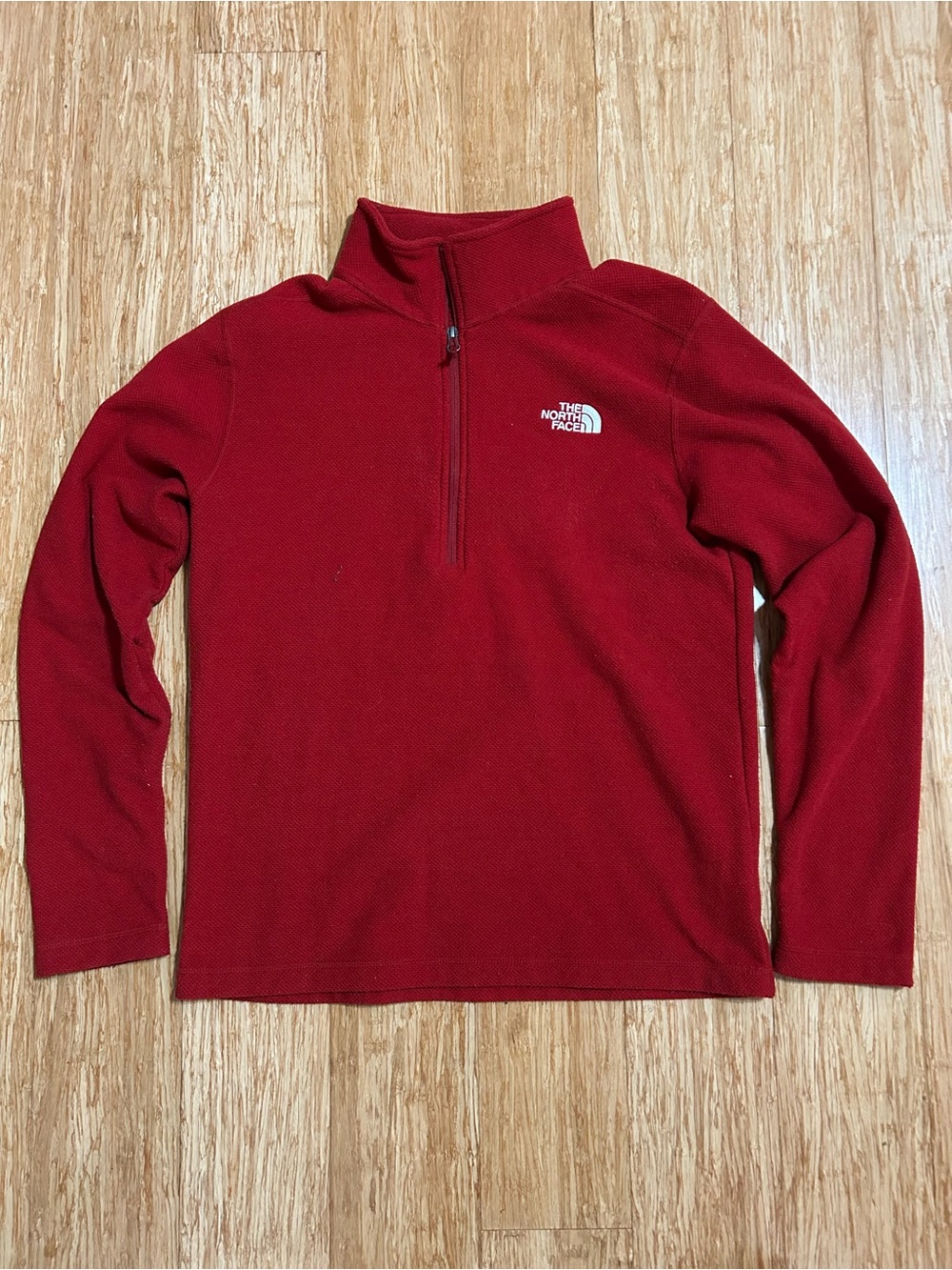 The North Face Quarter Zip Fleece Pullover Red (Men’s Medium)